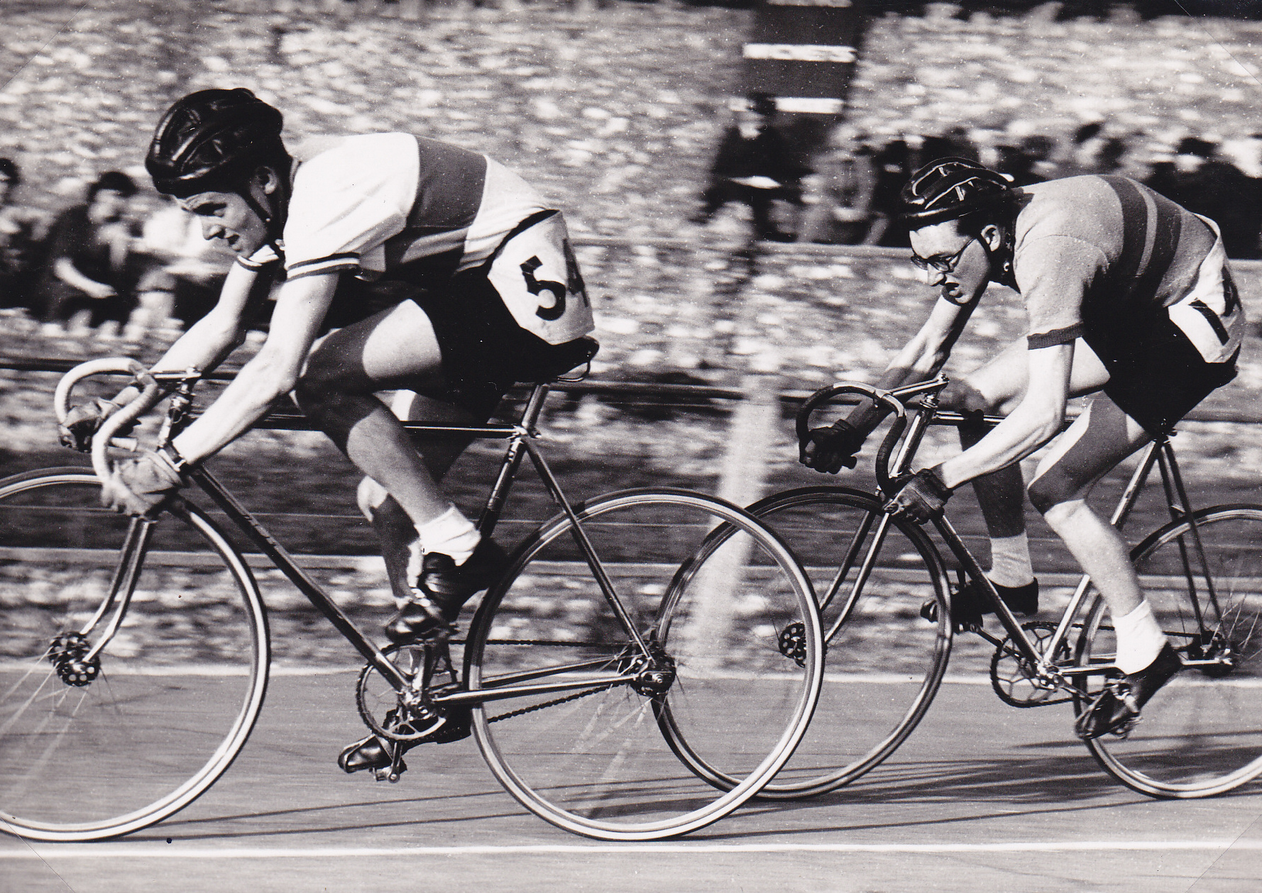 Mick winning 880yd sprint